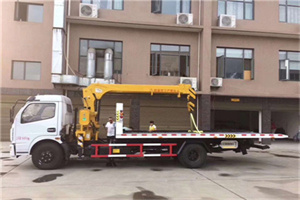 贡嘎附近汽车轮胎更换